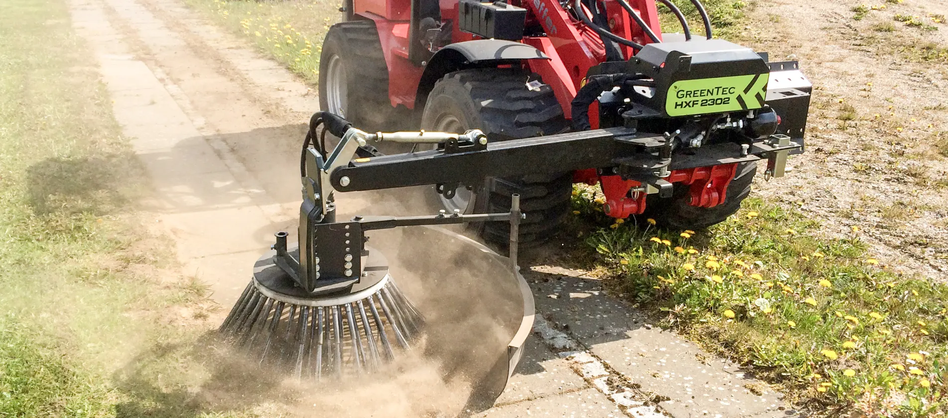 Effektiv rengøring af snavs fra fortov