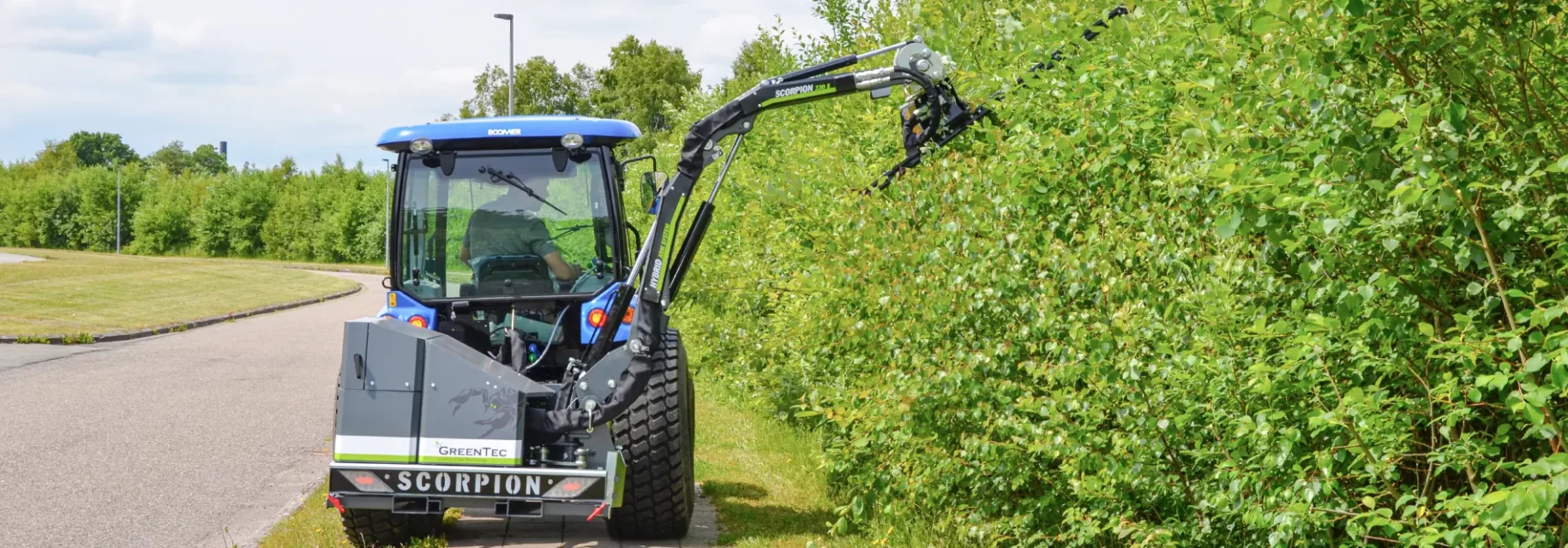 Professionel hækkeklipper til kompakttraktor