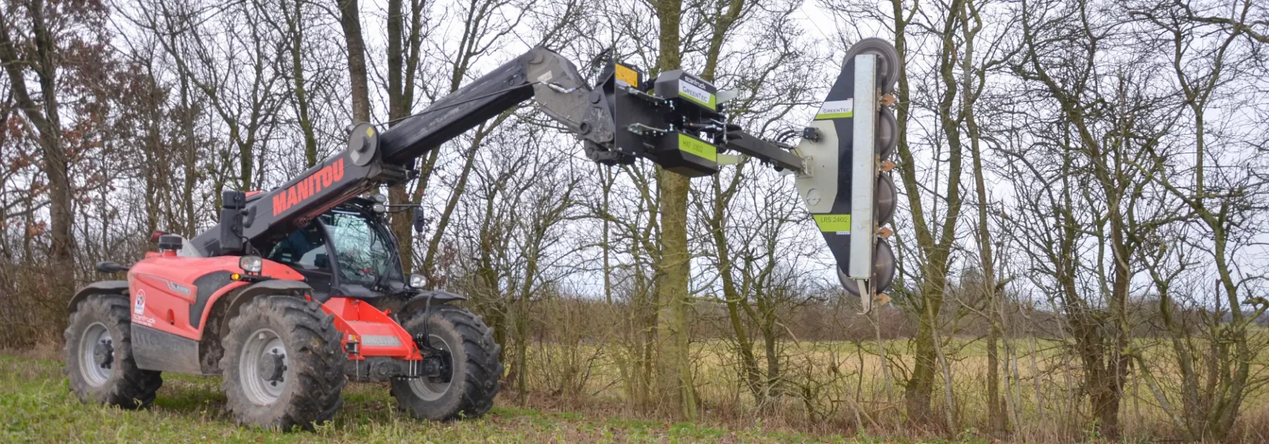 Tree trimmer attachment for telehandler