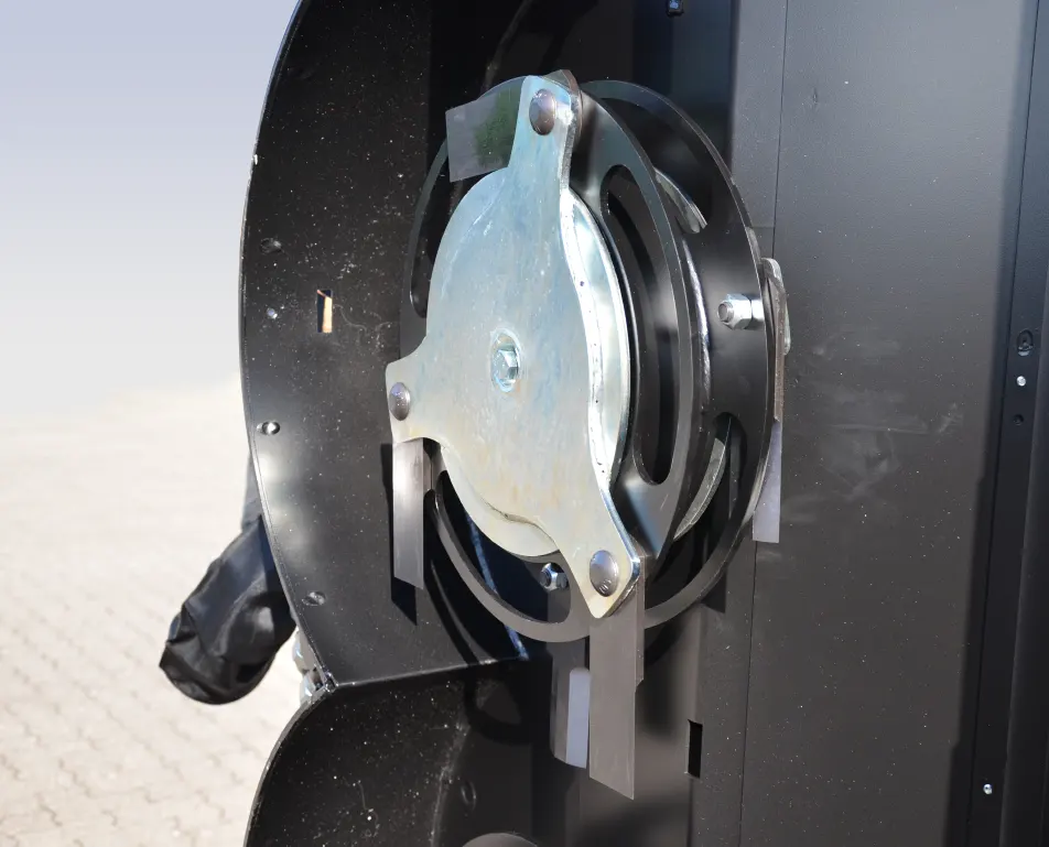 Blade system of the RM 232