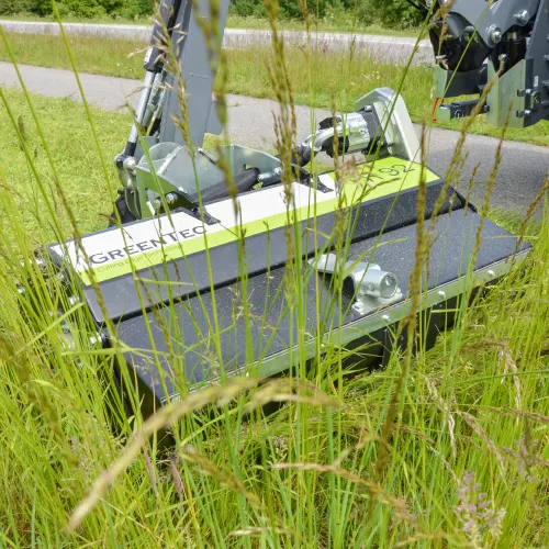 Grass mowing equipment