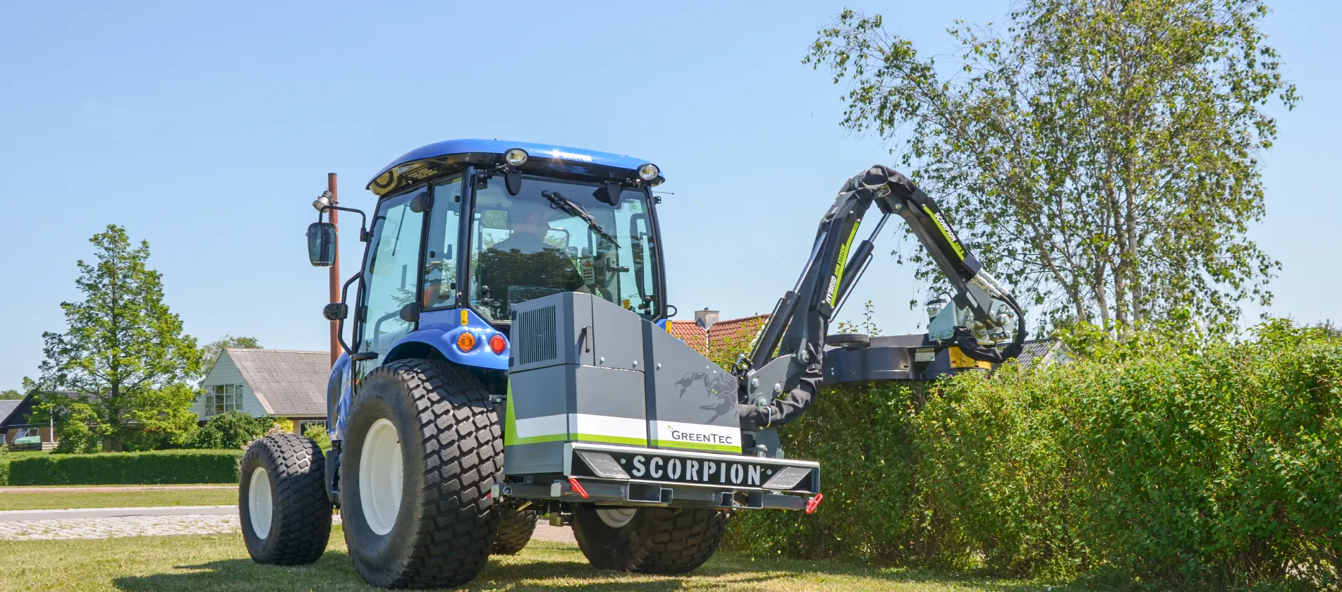Hedge trimming equipment for small tractors