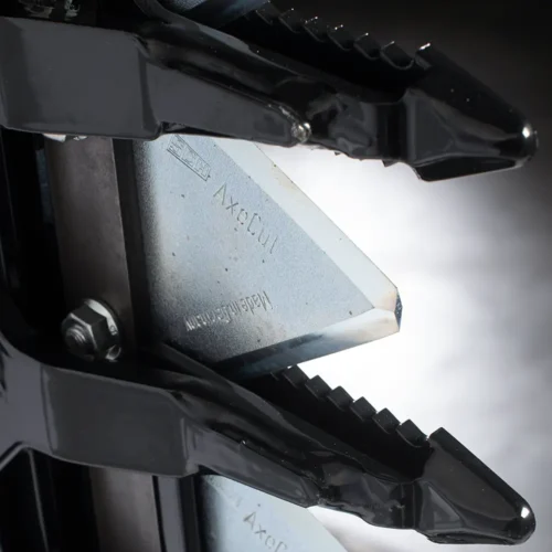 HS standard equipment – Double-sharpened blades