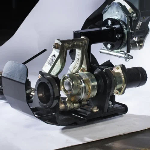 S standard equipment – Inner skid shoe