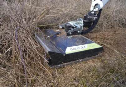 GreenTec RX 133 - Crush branches and shrubs