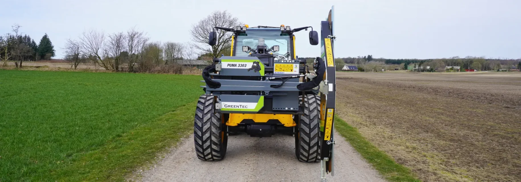 Puma 3303 in transport position