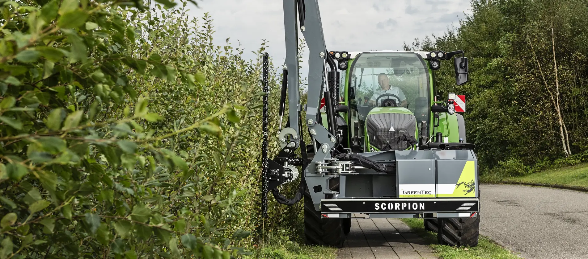 Frontmonteret armklipper til traktor