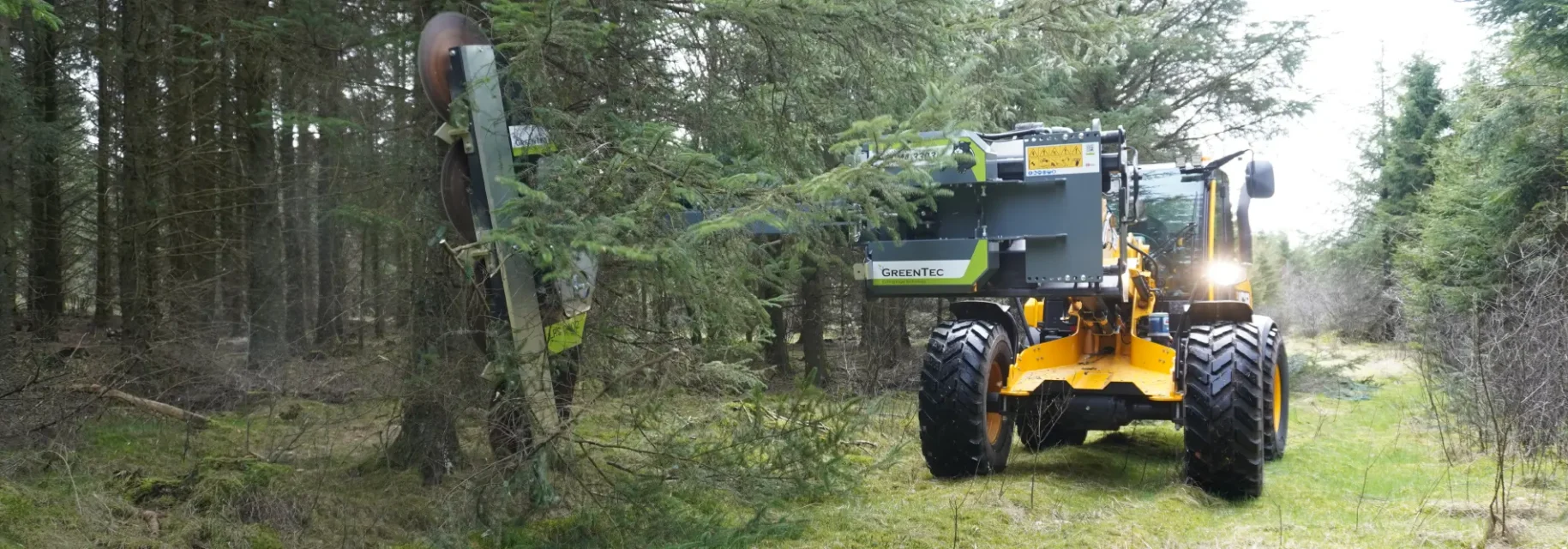 Hydraulische Astsäge für Teleskoplader