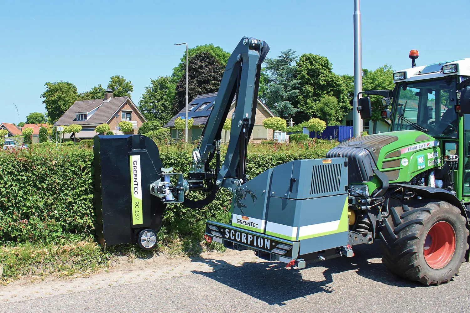 Front mounted GreenTec boom mower